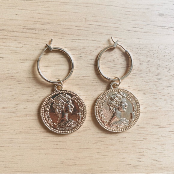 Jewelry - Gold Coin Earrings
